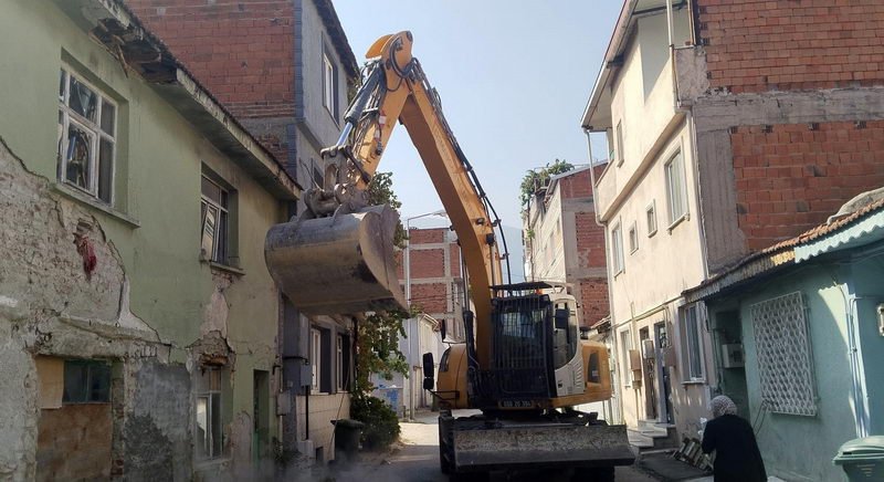 Osmangazi Belediyesi, hem vatandaşlar hem de çevre için tehlike arz