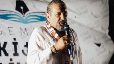 Gemlik Kitap Limanı, sevilen gazeteci, yazar, edebiyatçı ve yorumcuları Gemliklilerle