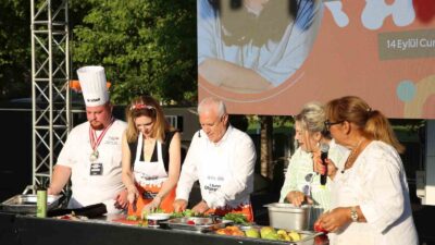 BURSA ULUSLARARASI GASTRONOMİ FESTİVALİ ÇERÇEVESİNDE SAHRAP SOYSAL VE MELEK BAYKAL