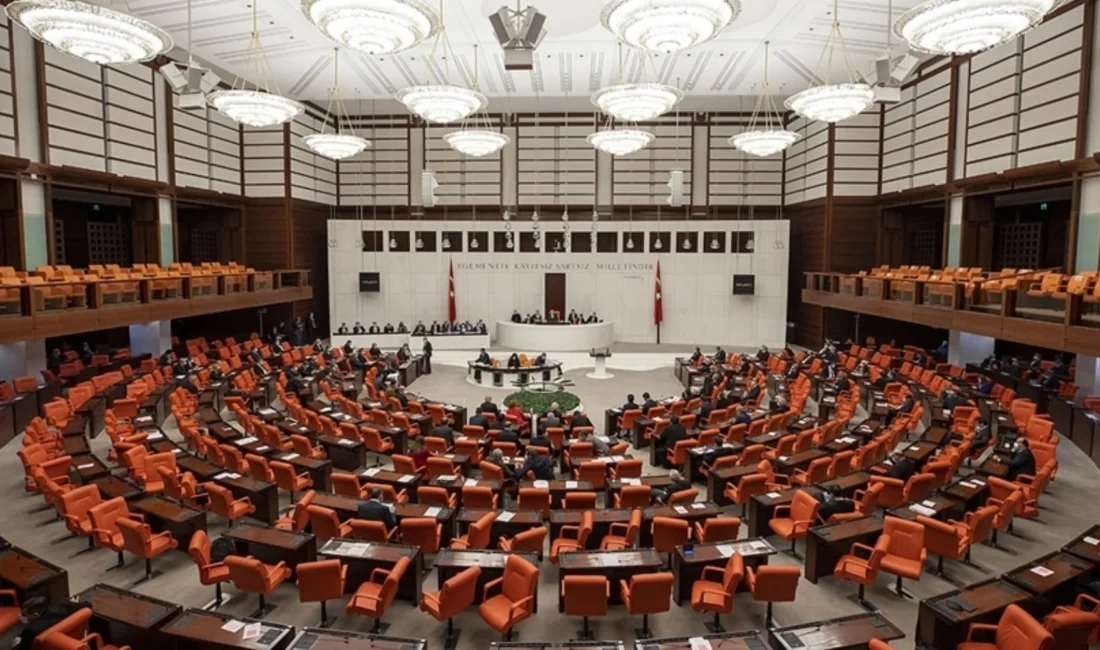 Türkiye’de Sağ Parti adıyla yeni bir siyasi parti kuruldu. Bu