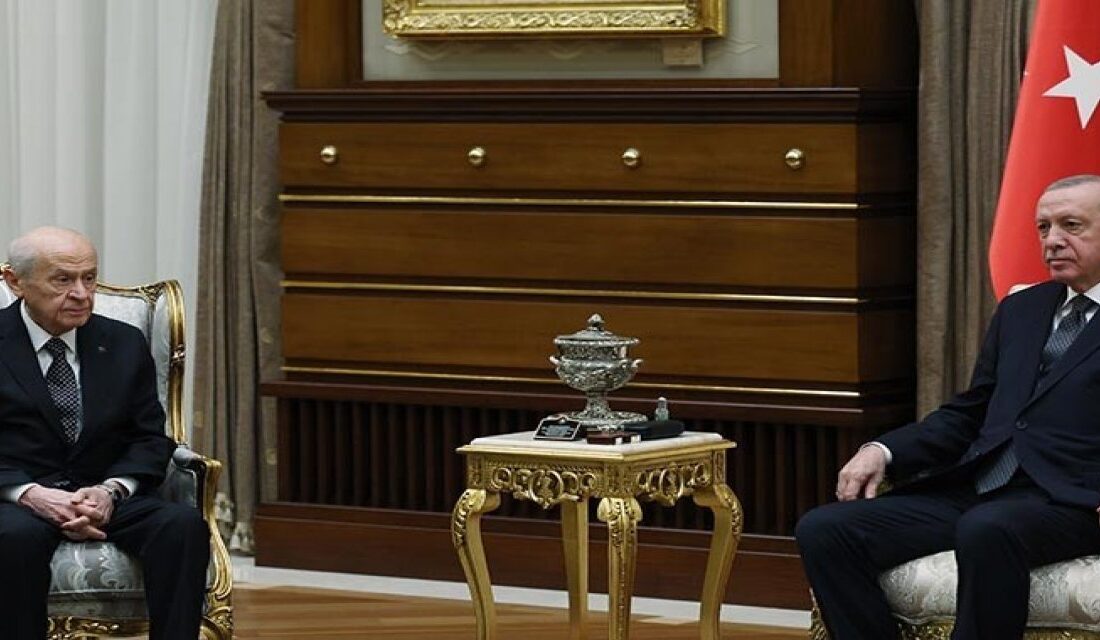 AKP’li Cumhurbaşkanı Recep Tayyip Erdoğan, Brezilya ziyareti dönüşü uçakta basın
