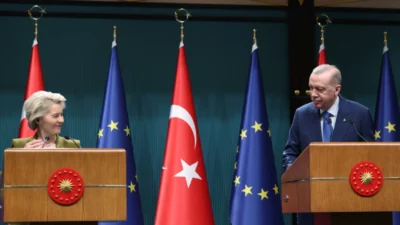 AKP Genel Başkanı ve Cumhurbaşkanı Recep Tayyip Erdoğan, AB Komisyonu