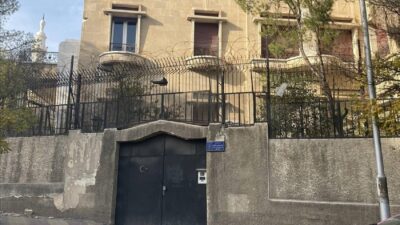 61 yıllık Baas rejiminin devrilmesinin ardından Suriye’deki Türkiye’nin Şam Büyükelçiliği,