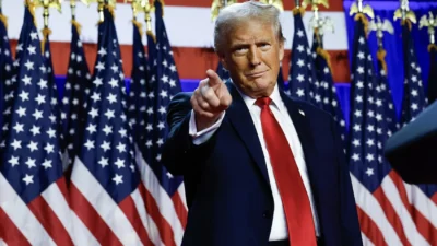 ABD Kongresi’nde düzenlenen törende yemin ederek göreve başlayan ABD’nin yeni