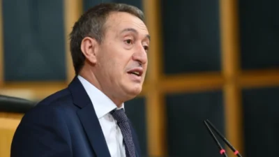 DEM Parti Eş Genel Başkanı Tuncer Bakırhan, partisinin Meclis Grup