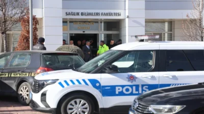 Bestami Serdar E. isimli öğrenci, Selçuk Üniversitesi’nde silahlı düzenleyerek Sağlık