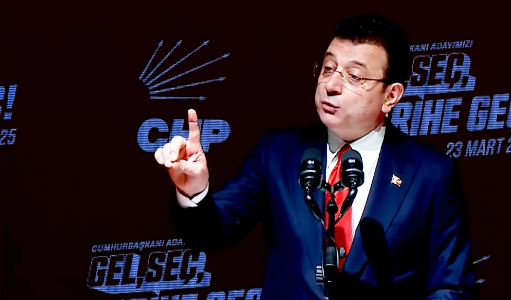 İBB Başkanı Ekrem İmamoğlu, CHP’nin “Gel, Seç, Tarihe Geç” adlı