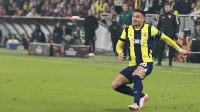 Fenerbahçe’nin yıldız ismi Tadic, gelecek sezon için sözleşme imzalayacak mı?
