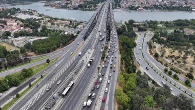 İstanbul Valiliği, CHP’nin toplanma çağrısı yaptığı Saraçhane’nin bulunduğu Fatih ilçesi