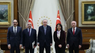 Erdoğan- DEM zirvesinde dikkat çeken ayrıntılar: O konular hiç konuşulmadı!