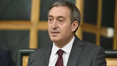 Cumhurbaşkanı Başdanışmanı Mehmet Uçum’un “Türkiye’de siyasi tutsak yoktur” açıklamasına DEM