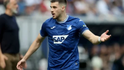 Beşiktaş, Benfica’dan Çekyalı sol bek David Jurasek’i kiralık olarak transfer