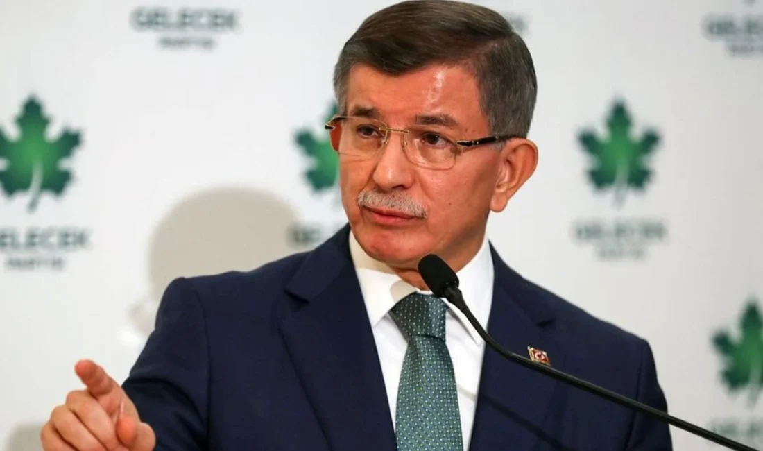 ‘Şimdi AK Parti düşünsün’ paylaşımı Gelecek Partisi’nden istifa eden milletvekillerinin