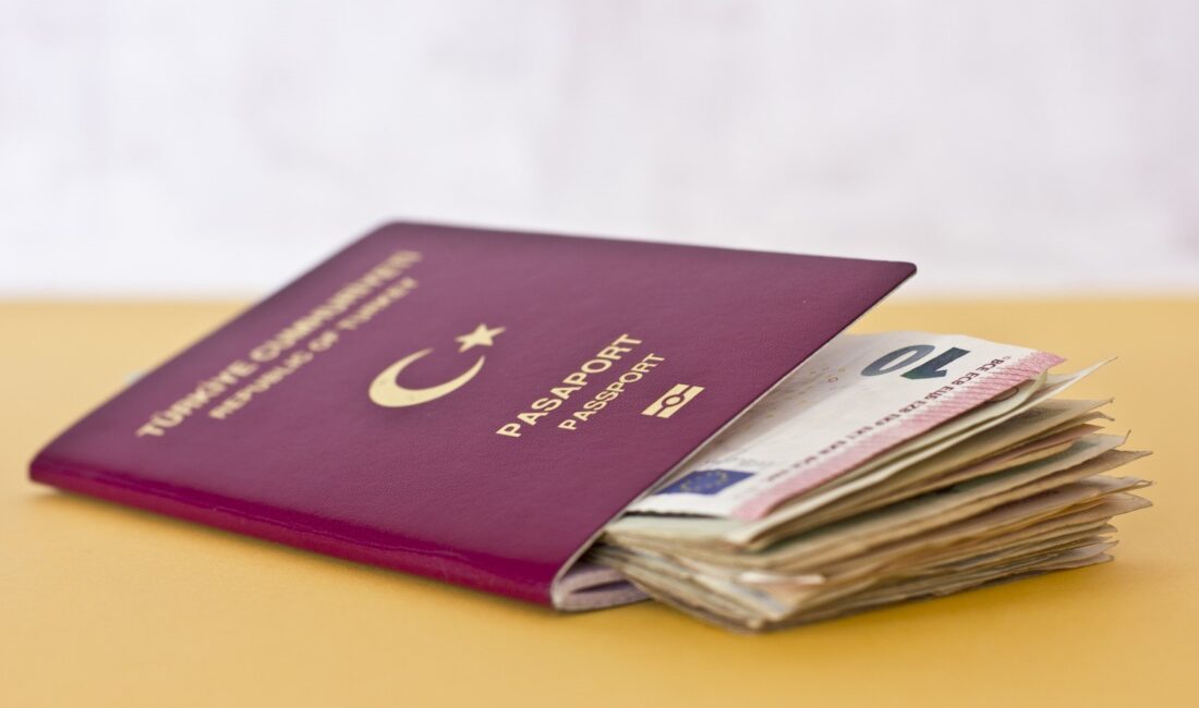 Türkiye’de pasaport almak, yurt dışındaki temsilciliklere kıyasla üç kat daha
