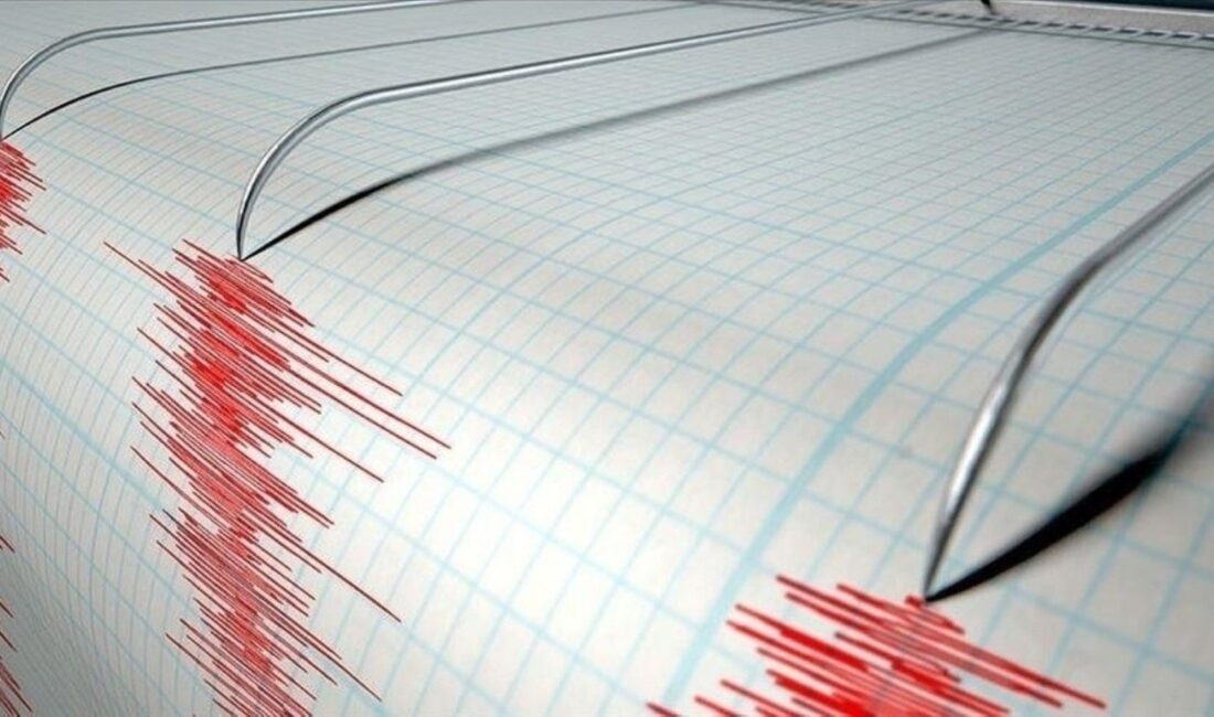 Balıkesir’in Sındırgı ilçesinde meydana gelen 4.5 büyüklüğündeki deprem, İzmir ve