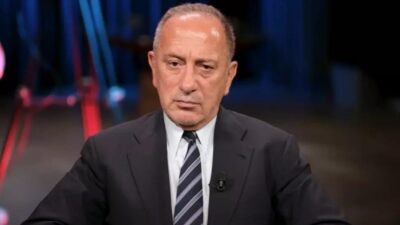 CHP İstanbul İl Kongresi’nin iptal edilmesi ve Özgür Çelik’in görevden