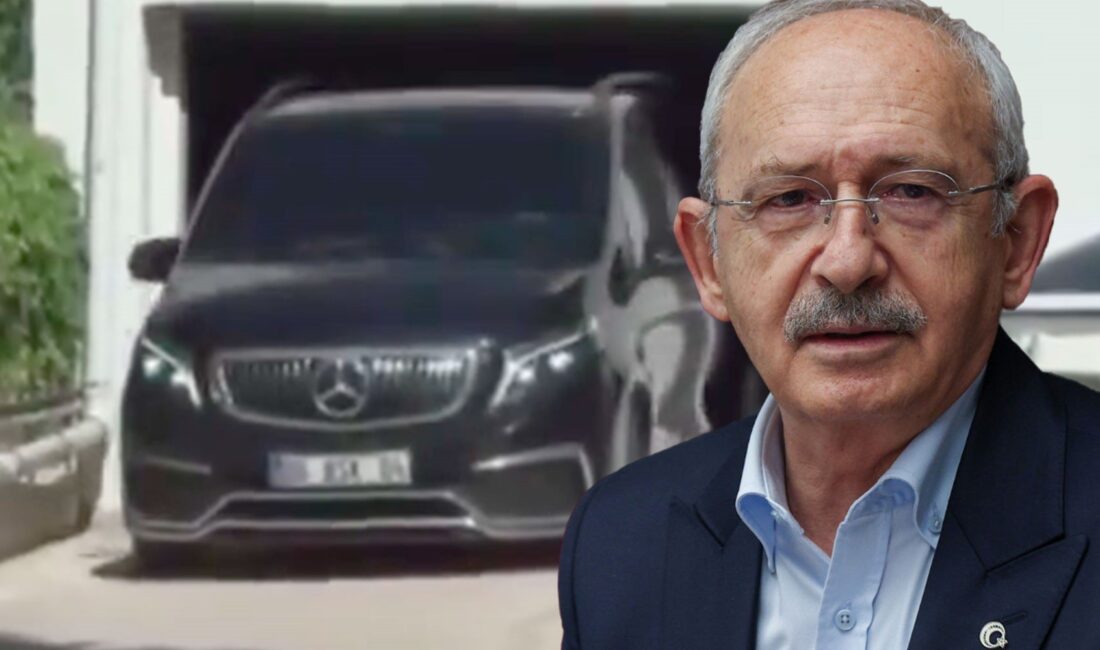 Kemal Kılıçdaroğlu, kurultay davasının ertelenmesinin ardından evinden ayrılarak çalışma ofisine