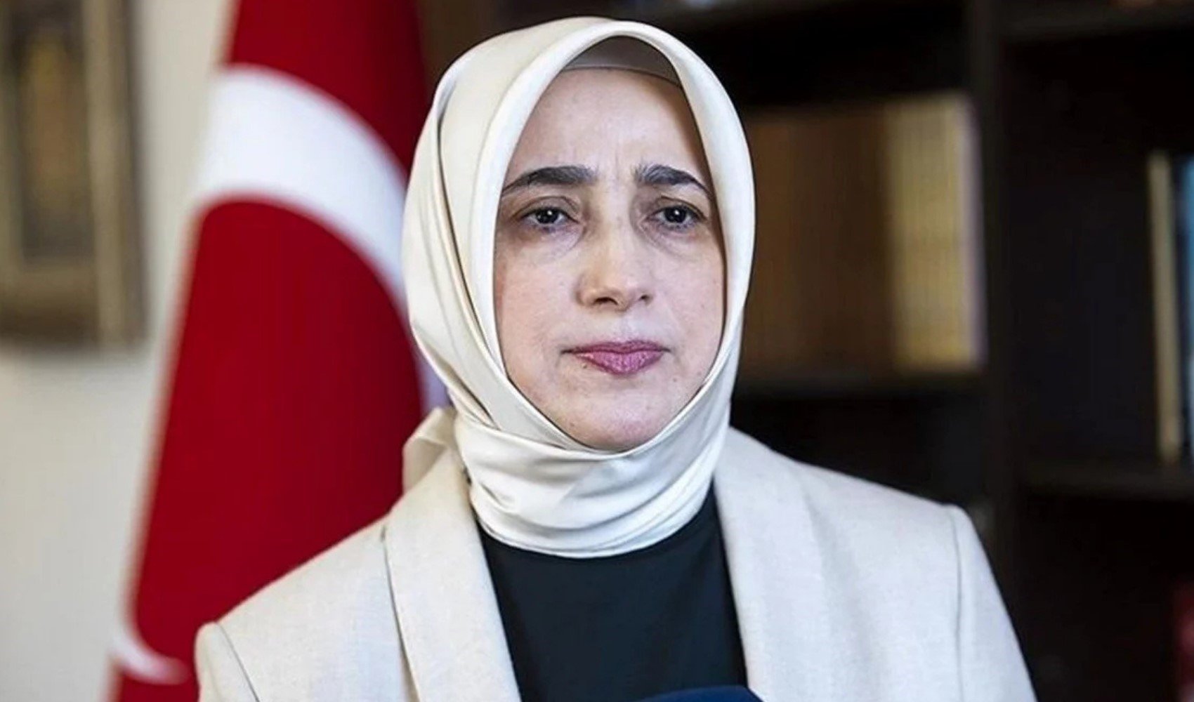 AKP Grup Başkanvekili Özlem Zengin, Türkiye Basın Federasyonu’nun düzenlediği programda