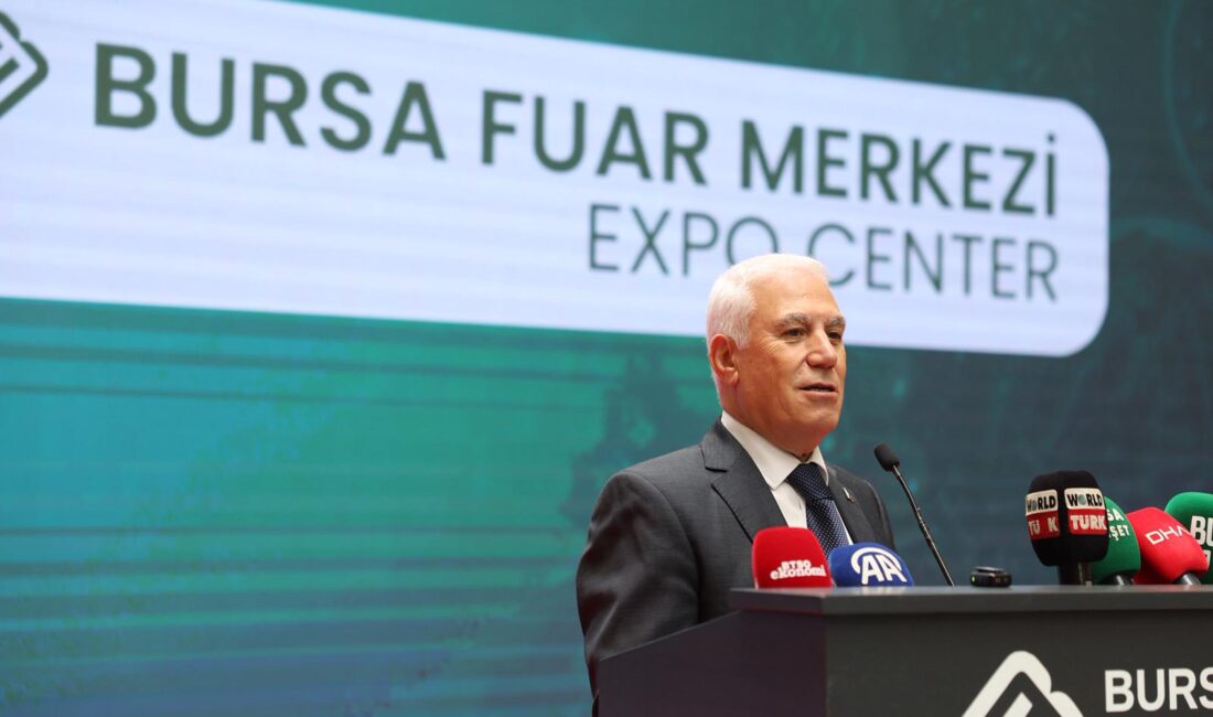 BURSA FOOD POİNT FUARI’NDA KONUŞAN BAŞKAN MUSTAFA BOZBEY, ÜRETİCİYİ DESTEKLEDİKLERİNİ,