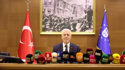 “BURSA’YI GELECEĞE HAZIRLIYORUZ” – BÜYÜKŞEHİR BELEDİYE MECLİSİ’NDE KONUŞAN BAŞKAN MUSTAFA