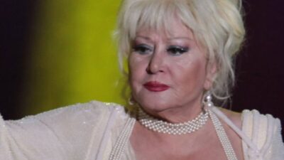 Türk sanat müziği sanatçısı Muazzez Abacı 78 yaşında ABD’de hayatını