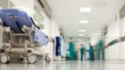 Özel hastanelerin açılış ve lisans süreçlerini değiştiren yönetmelik yürürlüğe girdi.