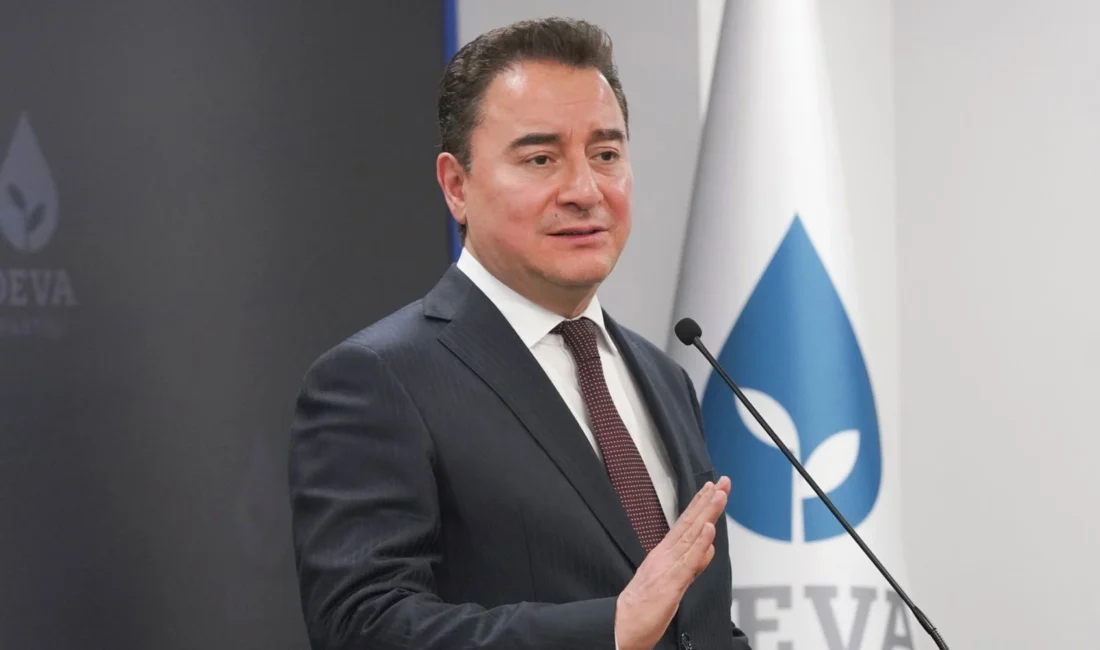 DEVA Partisi Genel Başkanı Ali Babacan, Ankara Etimesgut’ta okulların önünde
