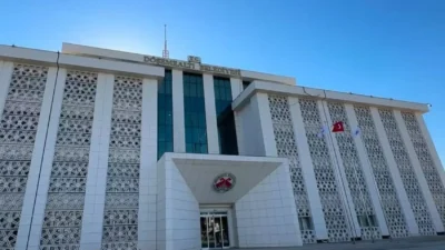 Antalya’da CHP’li Döşemealtı Belediyesi’ne yönelik ‘yolsuzluk’ gerekçesiyle düzenlenen operasyonda 10