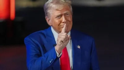 ABD Başkanı Donald Trump, Noel tatilini fırsat bilerek Demokrat Partili