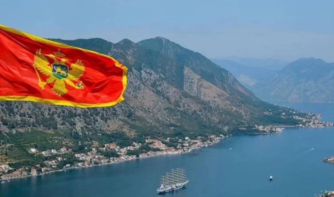 Karadağ’ın, Türk vatandaşlarının vizesiz olarak ülkeye girişine yeniden izin vereceği