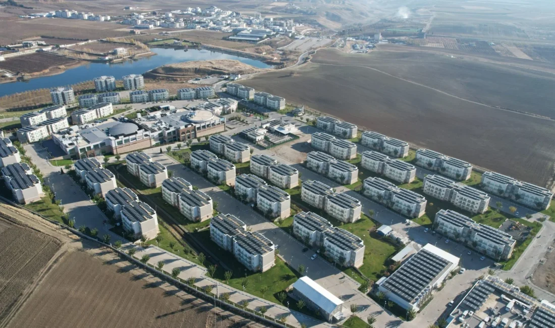 Menzil cemaatinde kardeşler arasında yaşanan miras anlaşmazlığı kapsamında Adıyaman’daki 41