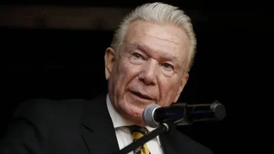 Müjdat Gezen duyurdu: Sözcü Gazetesi’nden ayrıldığını köşe yazısıyla açıklayan Uğur