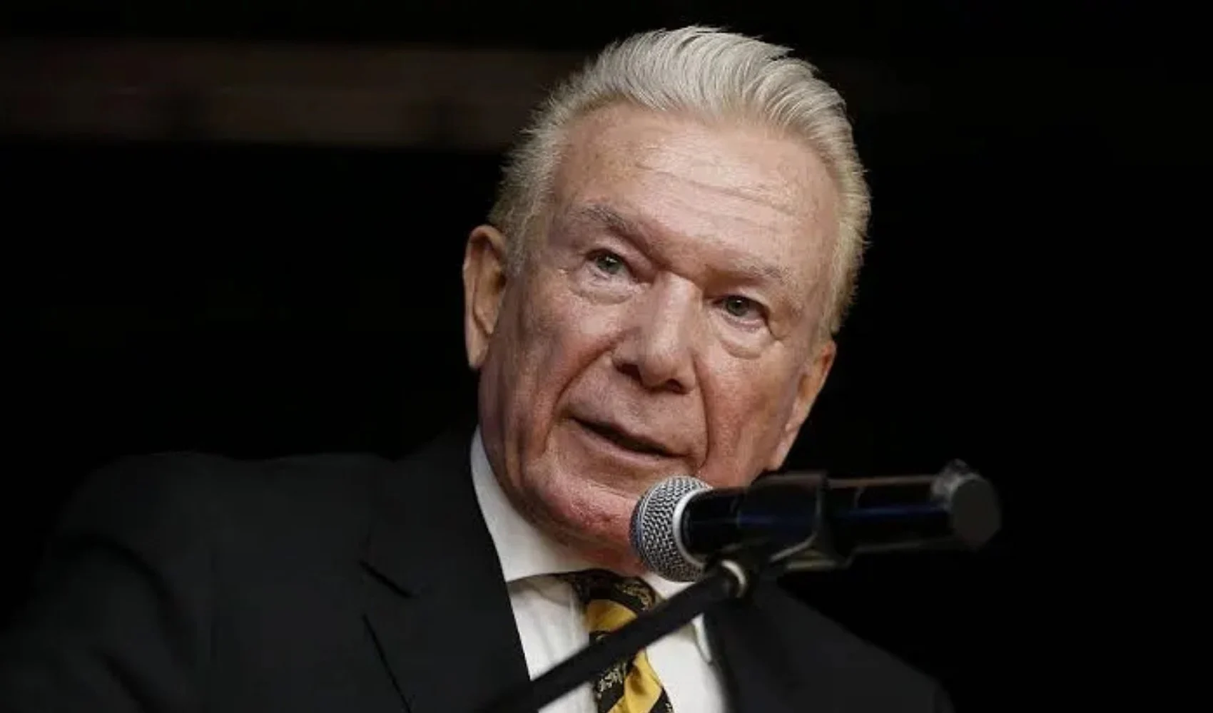 Müjdat Gezen duyurdu: Sözcü Gazetesi’nden ayrıldığını köşe yazısıyla açıklayan Uğur