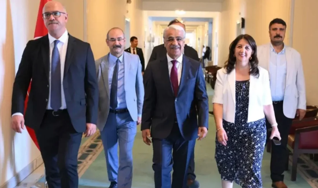 DEM Parti İmralı Heyeti, Adalet Bakanı Yılmaz Tunç ile görüştü.