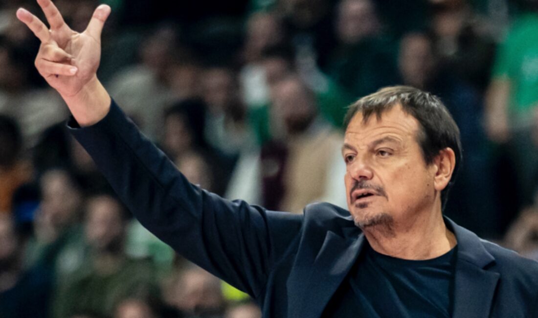 Panathinaikos başantrenörü Ergin Ataman, sosyal medya üzerinden aldığı ırkçı saldırılara