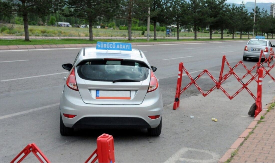 Direksiyon uygulama sınavlarında şeffaflığı artırmak amacıyla, sınavların kamera ile kayıt