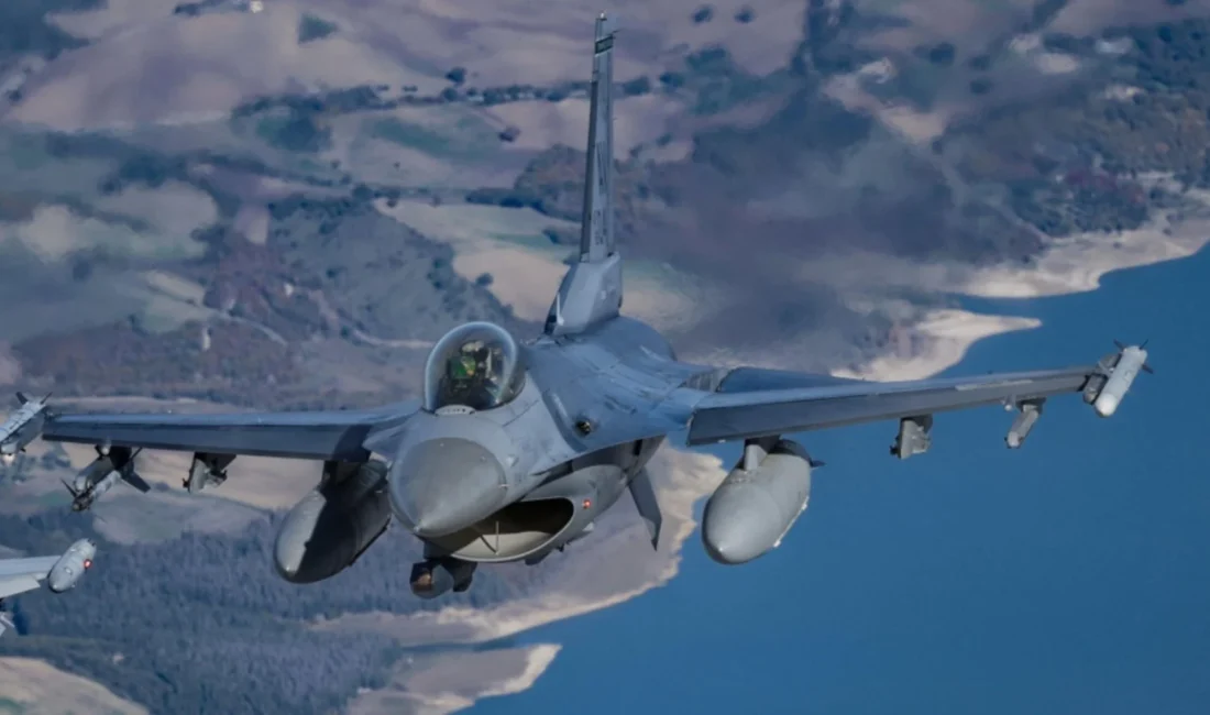 Balıkesir’de F-16 uçağının kaza kırıma uğraması sonucu pilot şehit oldu.