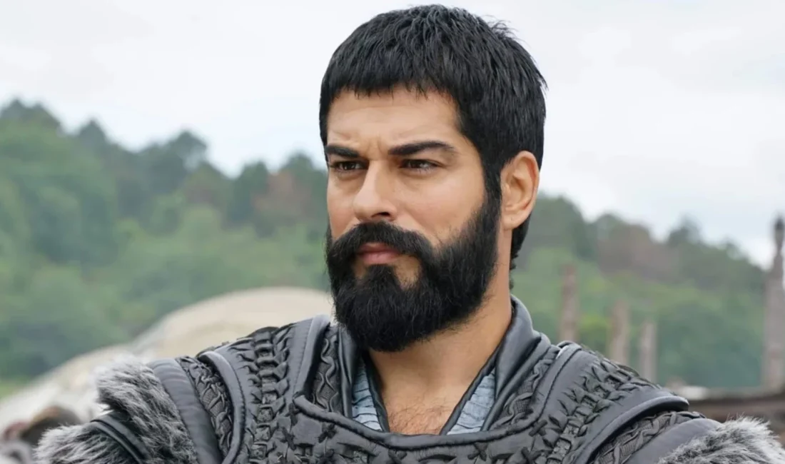 Burak Özçivit’in toplam servetinin 1 milyar TL’yi geçtiği öne sürülürken,