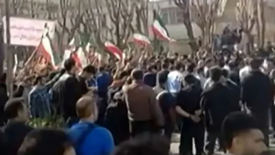 Yeni eğitim yılının başlamasıyla İran’daki üniversitelerde protesto gösterileri yeniden ortaya