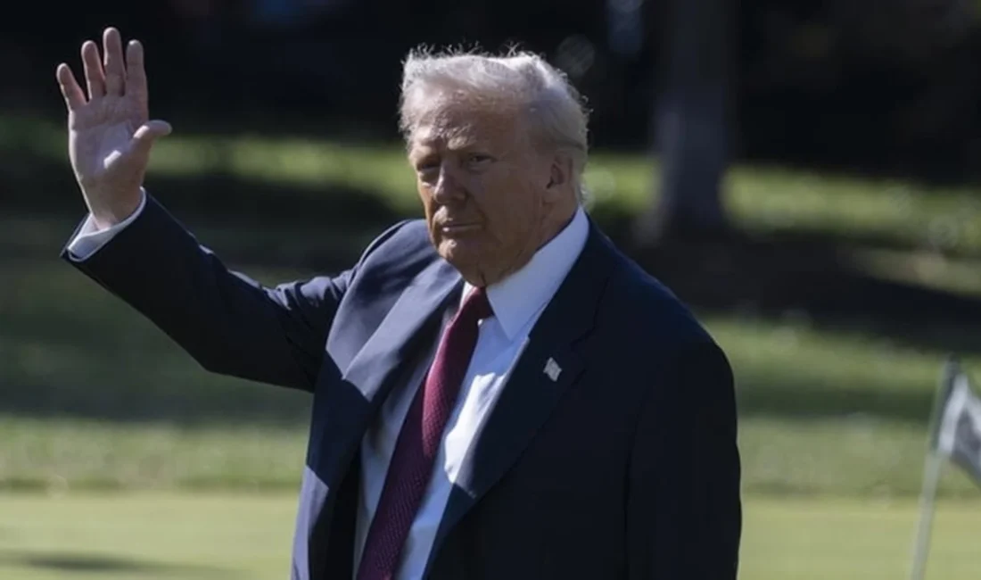 ABD Başkanı Trump, Oval Ofis’te düzenlediği bir imza töreninde İran