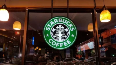 Starbucks, mağaza operasyonlarını yalınlaştırmak amacıyla global düzeyde 13 içeceği menüsünden