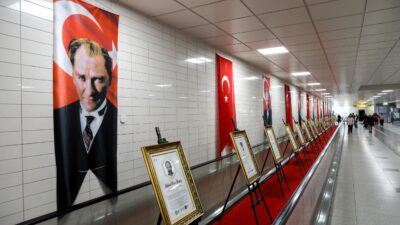 TERÖR ÖRGÜTLERİNİN HAİN SALDIRILARINDA ŞEHİT DÜŞEN TÜRK DİPLOMATLARI, HAZIRLANAN SERGİYLE