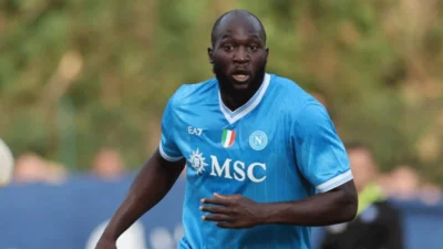 Antrenmana katılmadı. Belçikalı forvet Romelu Lukaku’nun, Napoli’nin antrenmanına katılmaması takımda