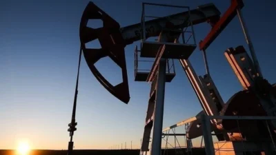 Enerji devi sistemik çöküşü duyurdu Hürmüz Boğazı’nda artan gerilim, petrol