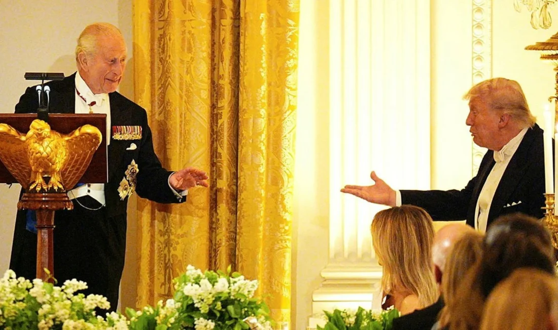 Beyaz Saray’a damga vuran diyalog: Kral Charles’tan Donald Trump’a olay