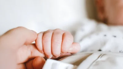 TBMM Genel Kurulu’nda görüşülen kanun teklifinde doğum izinleri genişletildi, babalık