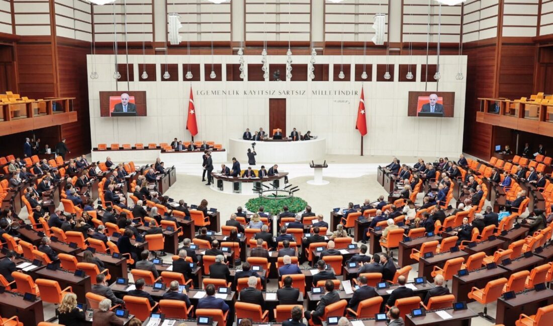 Yeni Yargı Paketi taslağında, nafaka süresinden çocuk suçlulara verilen cezalara,