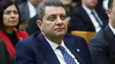 İYİ Parti’den istifa eden İstanbul Milletvekili Ersin Beyaz, AK Partiye