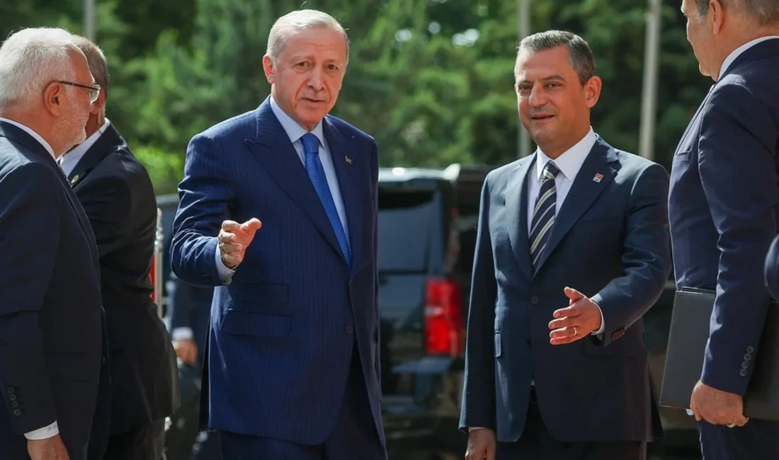 CHP Genel Başkanı Özgür Özel’in, CHP Genel Merkezi’nde yaptığı konuşmada