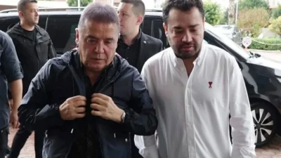 Antalya Büyükşehir Belediyesine yönelik soruşturma kapsamında tutuklanan ve görevden uzaklaştırılan